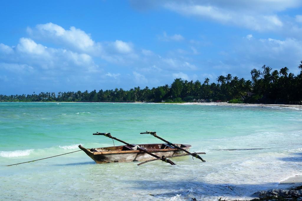 Santa Maria Coral Park Hotel Pongwe Exterior photo